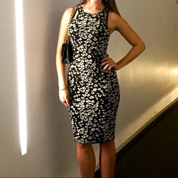 Black and White Cheetah Print Racerback Midi Dress 🖤 - Picture 2 of 10